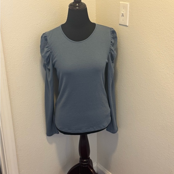 2 FOR $20 Stella & Dot Refuse To Be Ordinary Blue Puff Sleeve Top Long Sleeve S - Picture 2 of 9